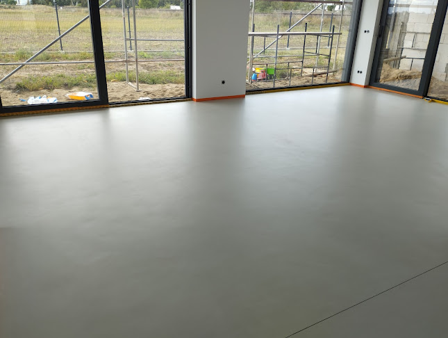 Comentarii opinii despre Twoja ściana - mikrocement , beton architektoniczny