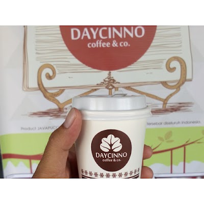 Photos of De DAYCINNO
