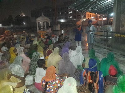 photo of Gurudwara Baba Atal Sahib