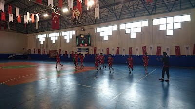 Kapalı Spor Salonu