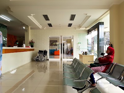 Photos of Hospital Ken Saras