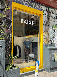 Photo n°5 de BAIXE (ex-Maison Casablanca) - Cours Julien à Marseille (Magasin de vêtements pour hommes)