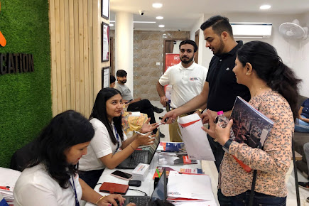 Af1qipmnfyyufl Mjg6fgl80kfvn4357gl7frx3s6igp=s435 K No