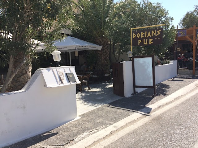 Dorians Bar