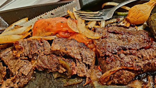 Dos Agaves Bar & Grill - Thumbnail