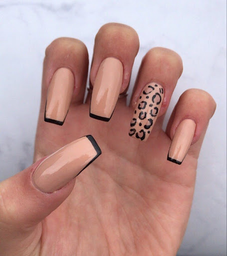 Styles Nails - Visual