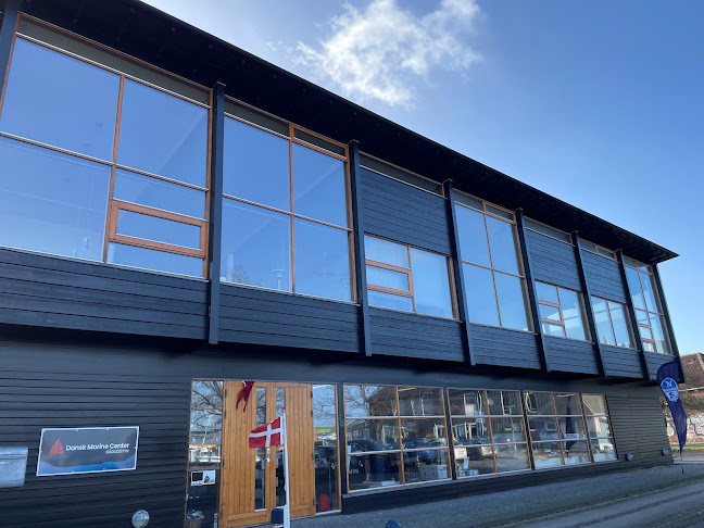 Dansk Marine Center - bådudstyr - Aalborg