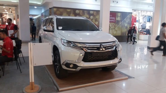 MITSUBISHI TANGSEL, Author: Afrison Bogel