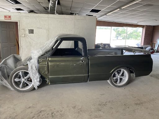 Dye-Namic Paint&Body