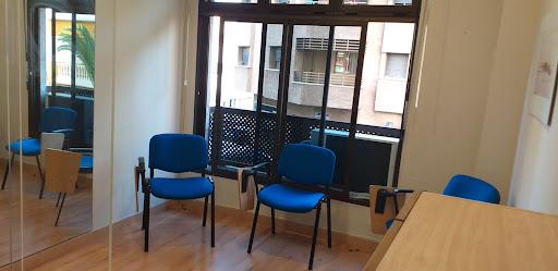 Psicólogo, Víctor Caparrós López