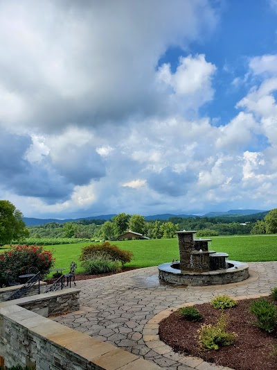 Spout Spring Estates Winery and Vineyard