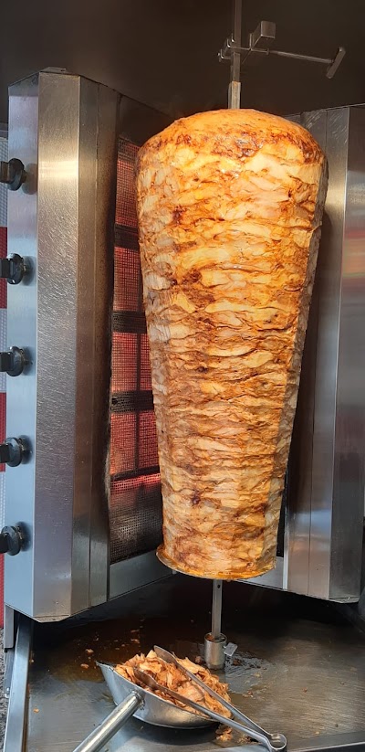 EYLÜL BÜFE (DÖNER-KÖFTE-TOST-SOSİS-ARNAVUT CİĞERİ)