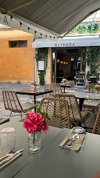 Photo n°100 de Alibaba à Aix-en-Provence (Bar à vin)