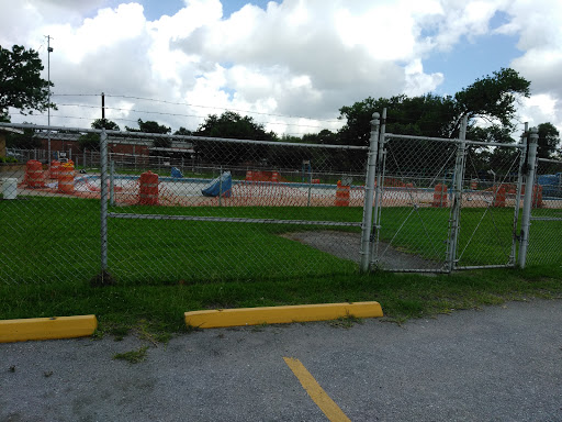 Jacinto City Pool - Visual