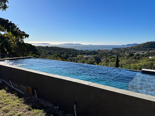 Photo de MY-POOL à Bandol (83150)