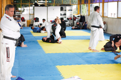 Academia de Jiu-jítsu - João Roque