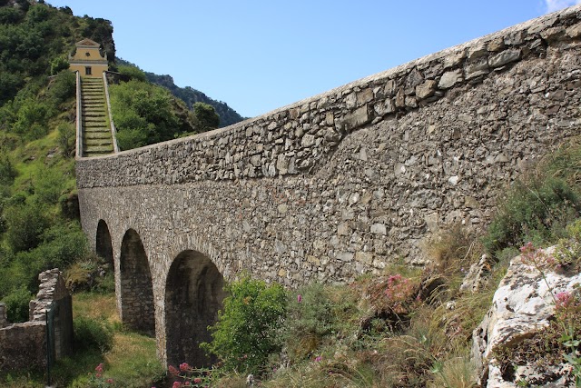 Notre Dame de la Menour