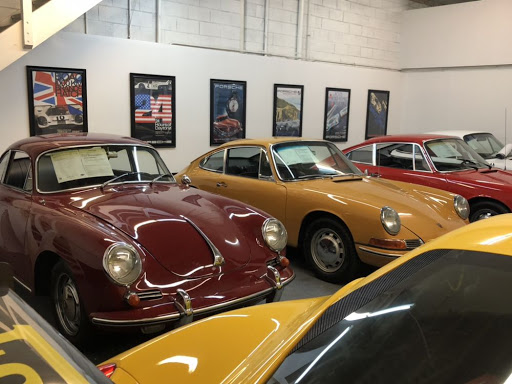 Desert Private Collection Classic Cars - Consignment & Restoration - Thumbnail