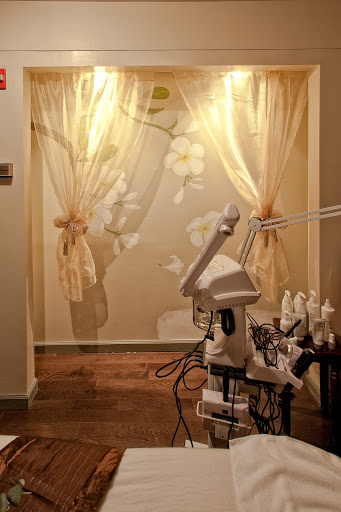 Fifth Ave Thai Spa - Thumbnail