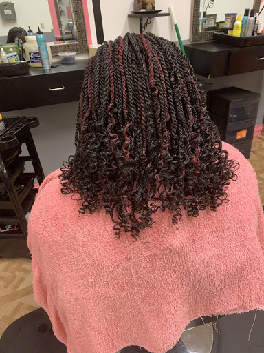 Luscious Hair Braiding & Boutique - Thumbnail