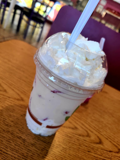 Juanitos Ice Cream Shop - Thumbnail