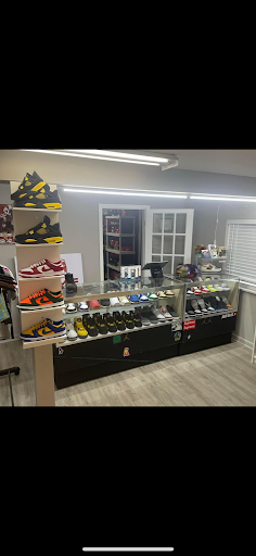 BTYME kicks - Visual
