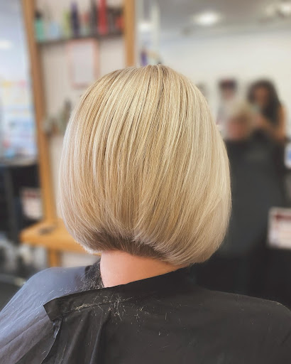 Pixies Hair Salon - Thumbnail