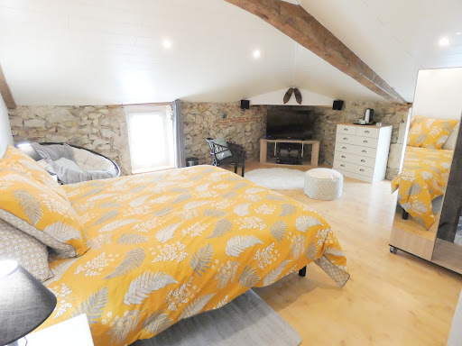 Photo de DOMAINE DE POUMATAN à Rivière-Saas-et-Gourby (40180)