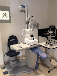 Photo n°7 de Opticien Beautor - Optic 2000 - Face Centre Commercial Leclerc à Beautor (Service de réparation de lunettes)