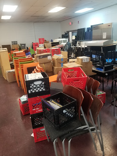 Moore Movers Services - Visual