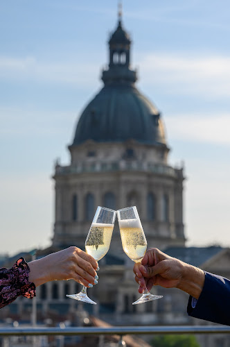 Budapest, Lázár u. 11-13, 1065