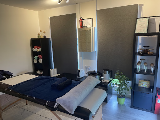 Red Dragon Breath Massage