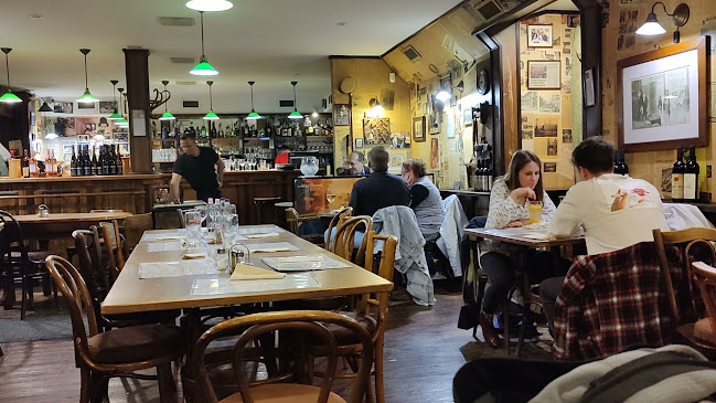 Nyitvatartás: Firkász Restaurant