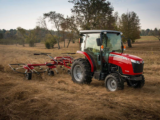 Interstate Tractor - Visual