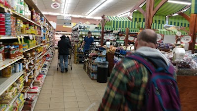 Photos of Devon Market