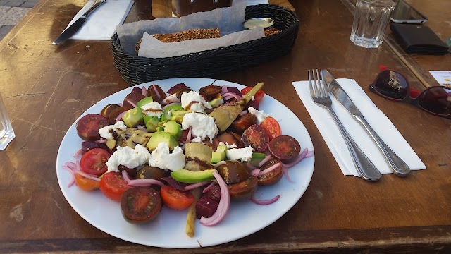 HaSoania - Balkan Restaurant