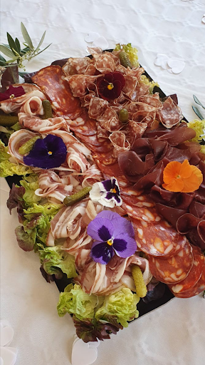Au Buffet de Provence - Thumbnail