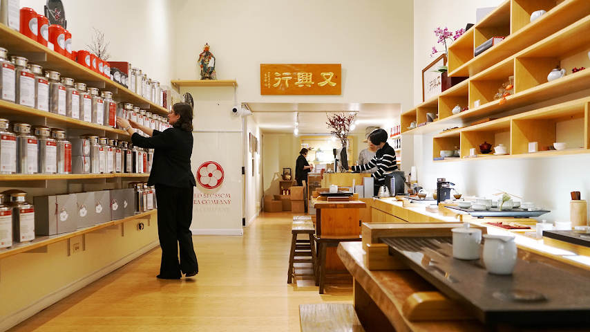 Red Blossom Tea Company by null