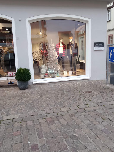 MÄNNERREVIER - Visual
