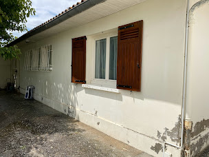 Photo n°29 de Artisan Peintre Nelson Janelly à Les Billaux (Façadier)