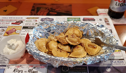 Bear Claw Country Sports Bar - Thumbnail
