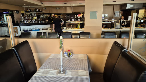 Restaurang Golden Crown - Thumbnail