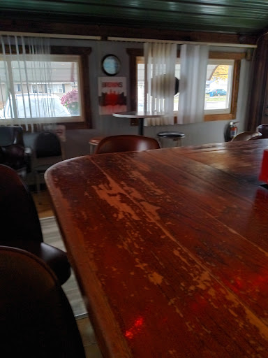 Breakwall Tavern - Visual