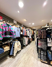 Photo n°4 de INTERSPORT - ARECHES - Immeuble Les Clarines à Beaufort (Magasin de vêtements de sport)