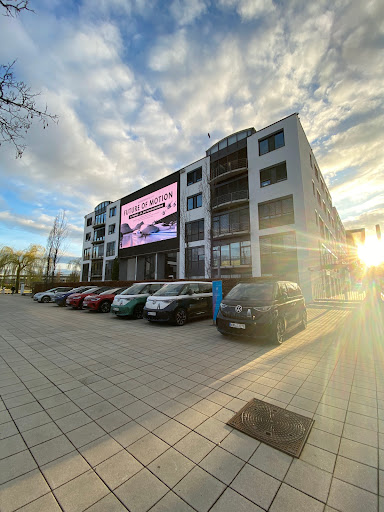 Volkswagen Commercial Vehicles And Leisure Mobile Pavilion