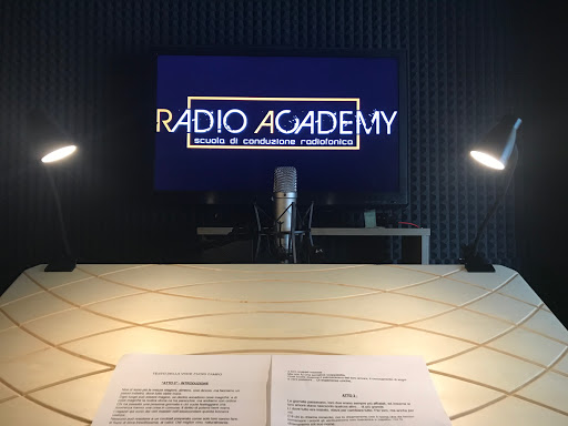 Radio Academy - Visual
