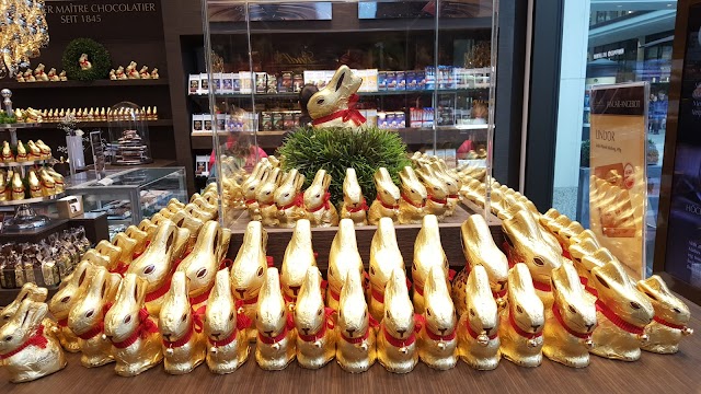 Lindt Boutique Berlin LP12