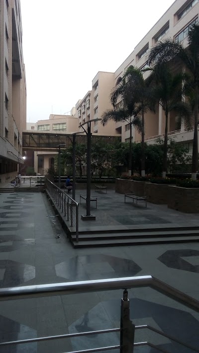 Photos of IUB School of Engineering & Computer Science