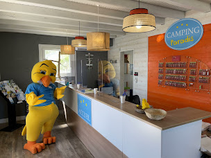 Photo n°14 de Camping Paradis Les Pins - Royan à Saint-Palais-sur-Mer (Agence de location de mobile homes)