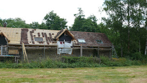 Photo n°4 de EIRL MV Couverture à Pargues (Charpentier)